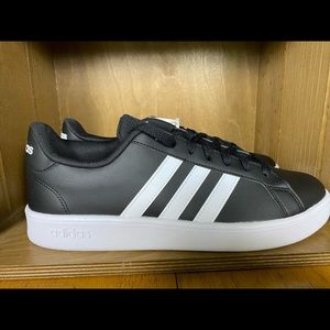 Adidas Grand Court Base
